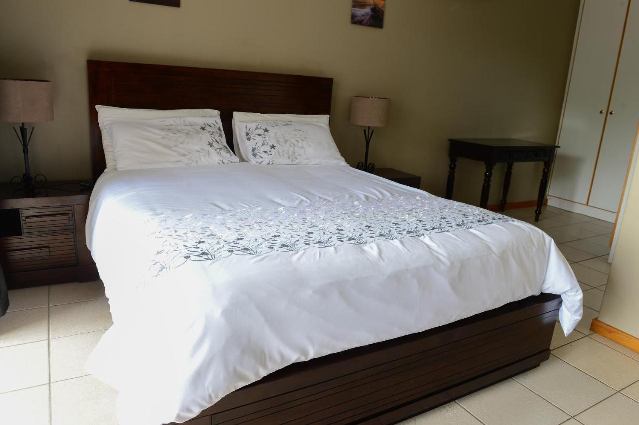 De Wingerd Wijnland Lodge Paarl Ngoại thất bức ảnh